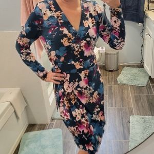 Thalia Sodi Quality Gorgeous Long Sleeved Wrap Dress